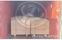 山西一批礦用湘潭電機(jī)車裝柜發(fā)往海外